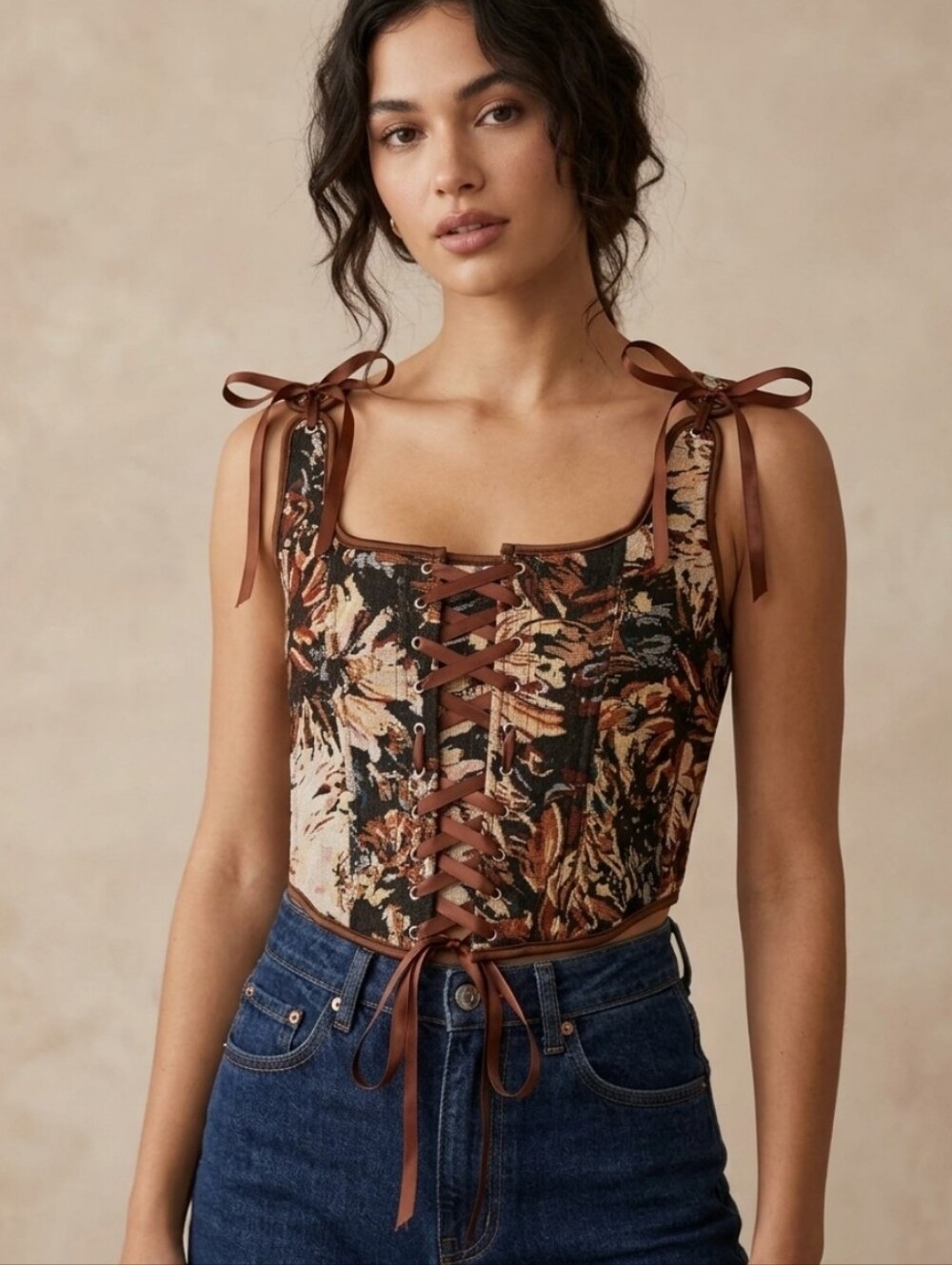 Vintage-style Tapestry Forest fairy floral corset top. Size XL.